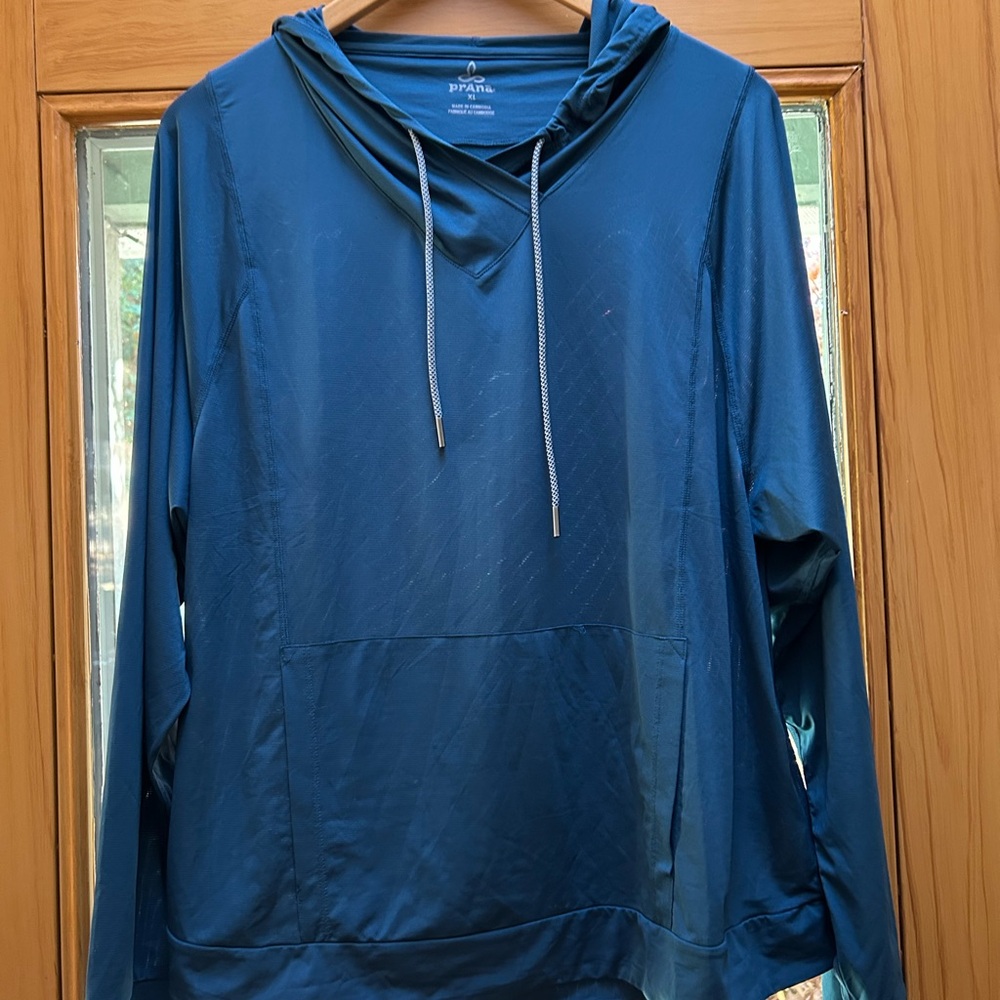 Prana lightweight hoodie xl